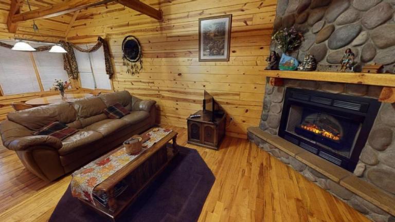 Cedar Pines Cabin