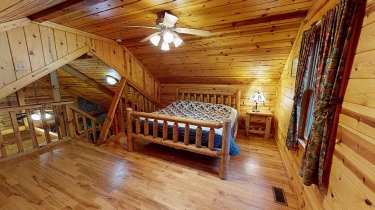 Cedar Pines Cabin